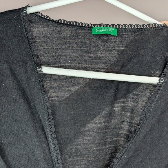 United Colors of Benetton 3/4 Sleeve V-neck Top Black Size Medium - Picture 3 of 4